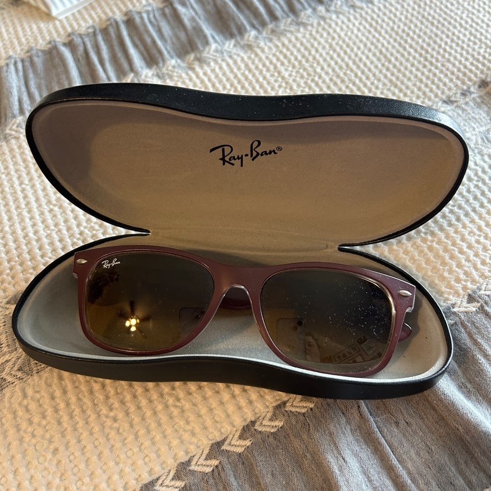 Ray-Ban Maroon Sunglasses with Case